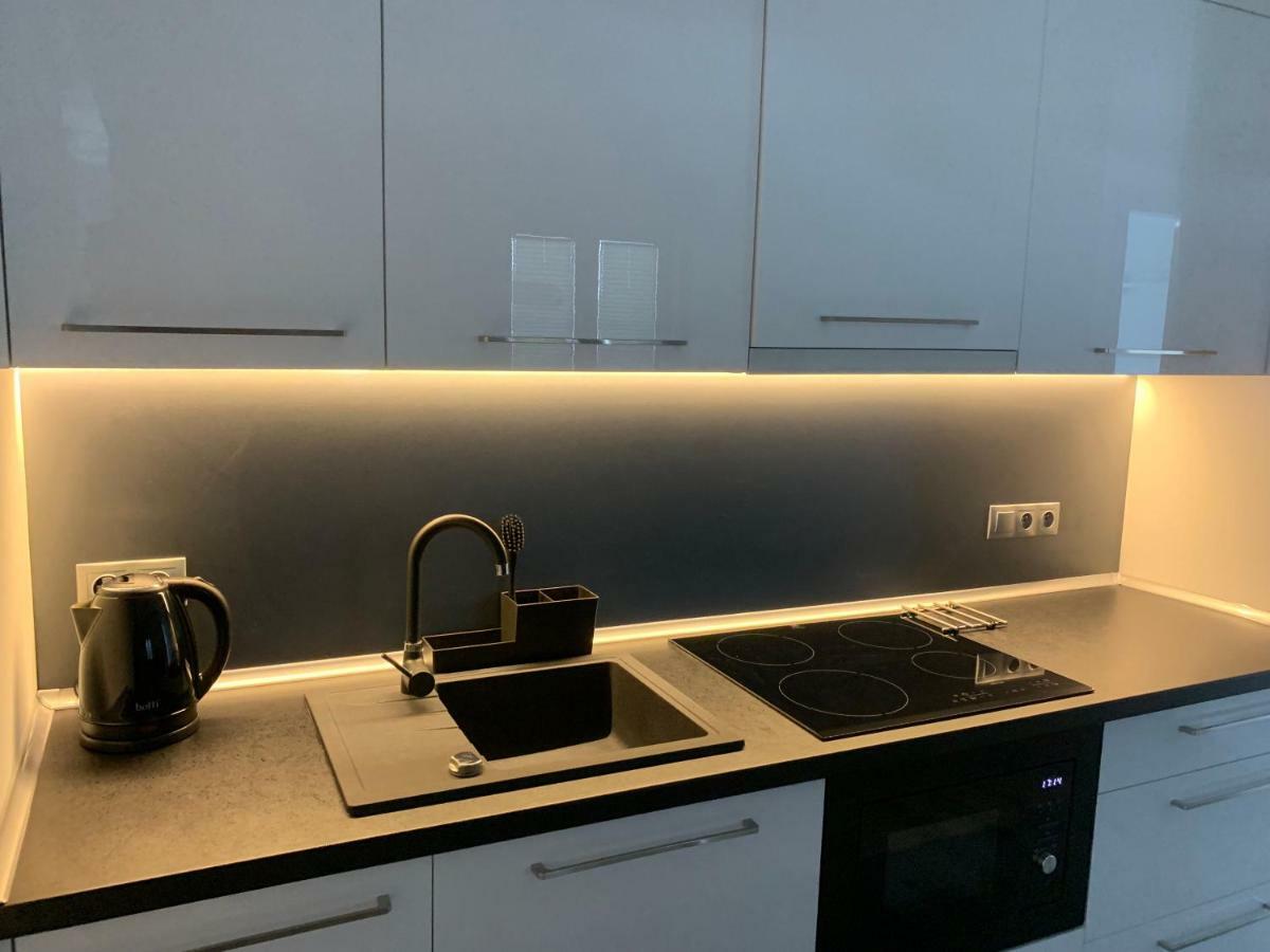 Apartament 102 G&W Lägenhet Wrocław Exteriör bild